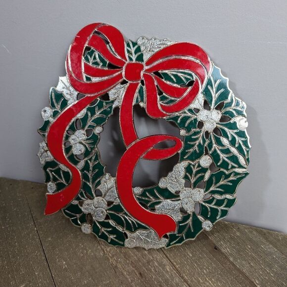 Holiday collection christmas wreath trivet Oneida silver plated enamel - Picture 1 of 5